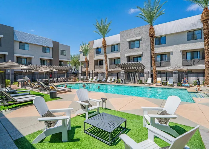 Apartment Modern 1bd Walk To Westgate Pool Gym Wd