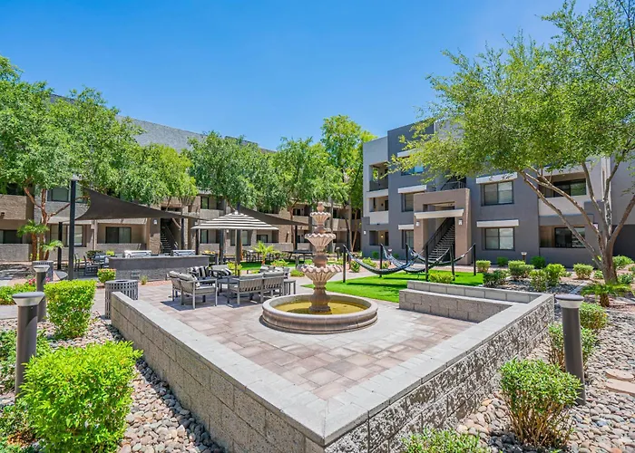 Apartment Modern 1bd Walk To Westgate Pool Gym Wd