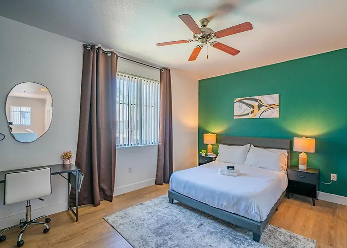 Modern 1bd Walk To Westgate Pool Gym Wd